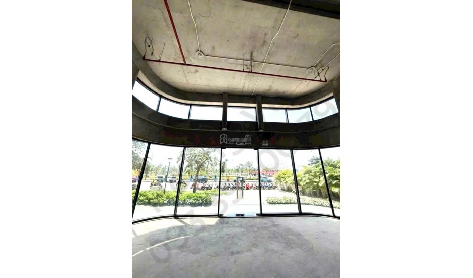 Vinhomes Quận 9- Shophouse Beverly 5,4m- tầng lửng linh hoạt, nhiều mô hình kinh doanh: từ 129 triệu/m2
